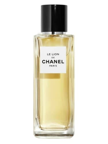 Chanel Le Lion Eau de Parfum perfume bottle