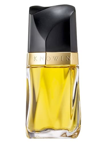 Estée Lauder Knowing perfume bottle